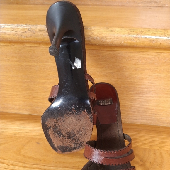 Shoe, sandals - Picture 3 of 3